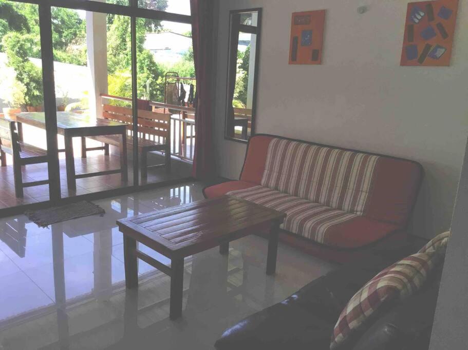 Judith'S 2 Bedroom Family Home, Sleeps 6 Koh Samet Bagian luar foto